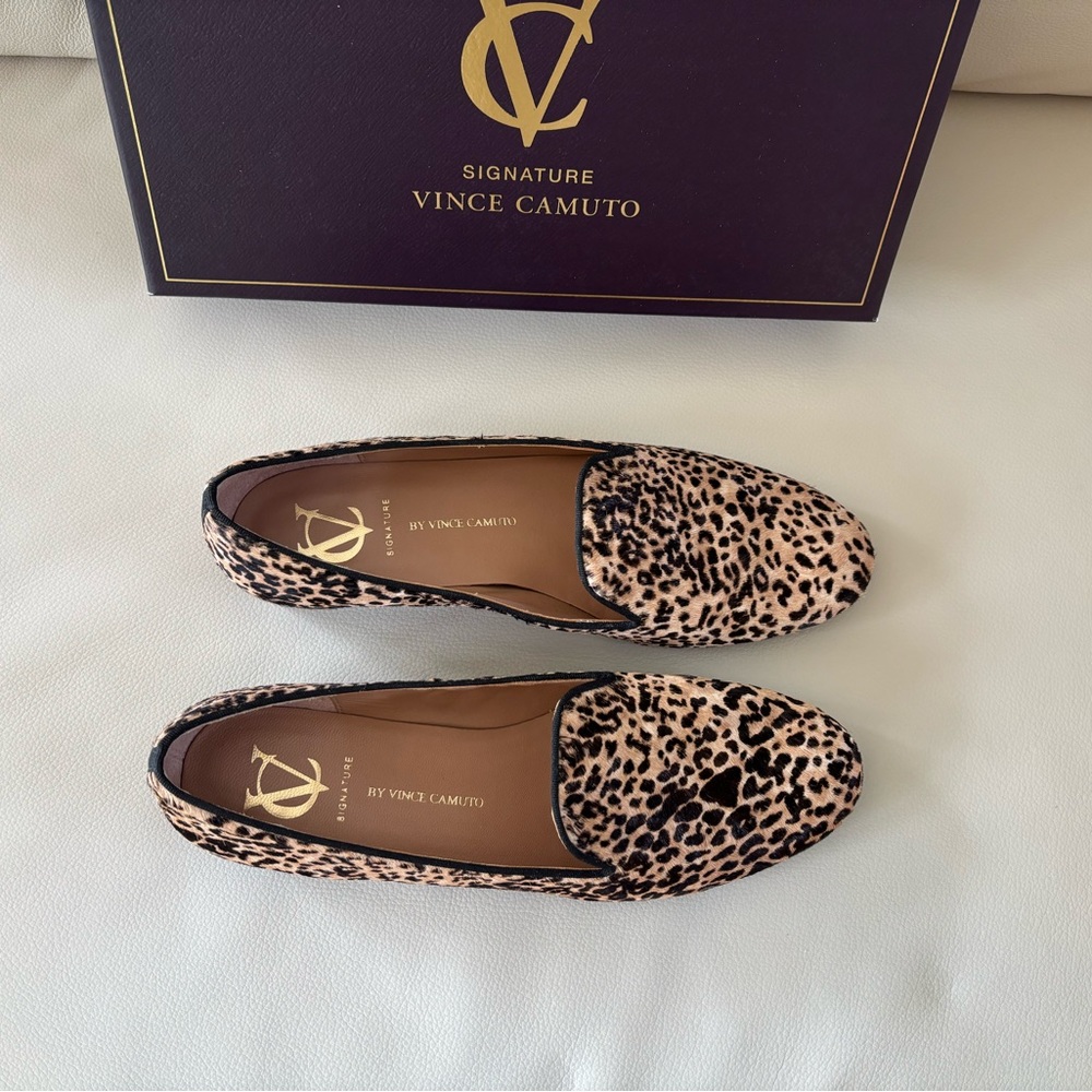 Vince Camuto Signature VI-KANTI Shoes, Size 9 M